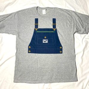 VP Overall T Shirt   SIZE XL